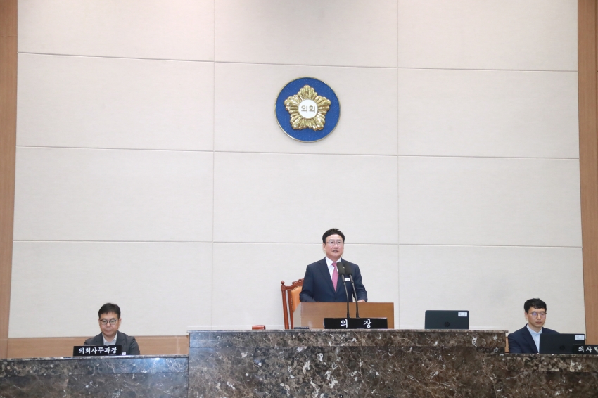 제257회 이천시의회 임시회 제1차 본회의_13