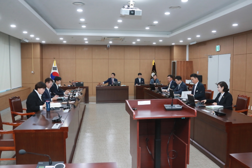 제257회 이천시의회 임시회 제1차 의회운영위원회_8