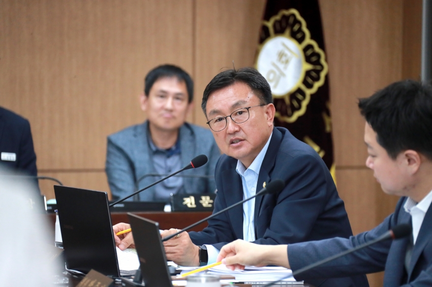 제257회 이천시의회 임시회 제1차 자치행정위원회_38