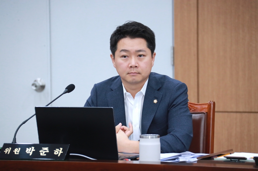 제257회 이천시의회 임시회 제1차 자치행정위원회_21