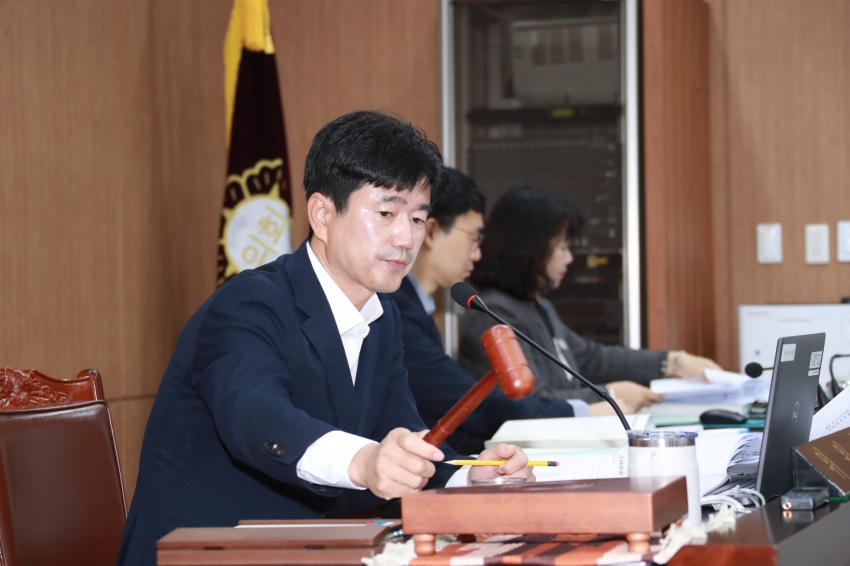 제257회 이천시의회 임시회 제1차 산업건설위원회_23