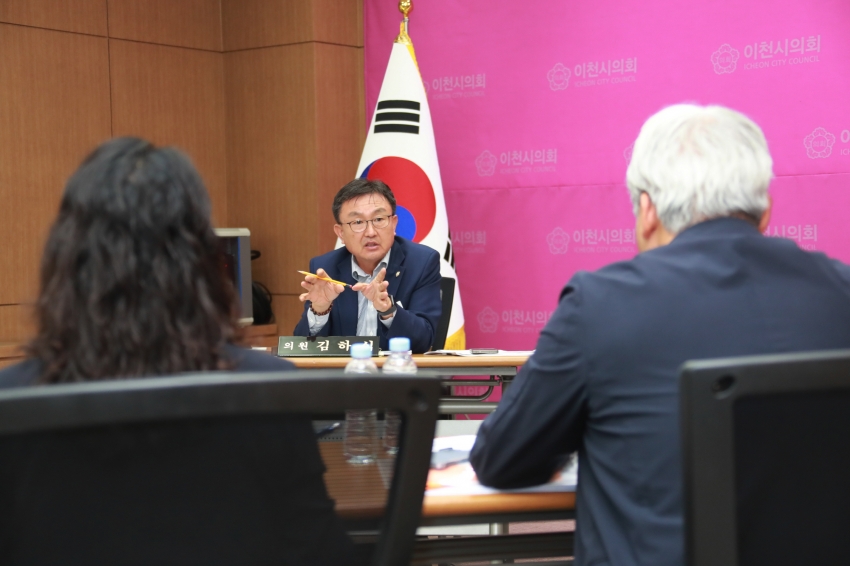 노인복지 지원관련 간담회(김하식, 박노희의원)_8