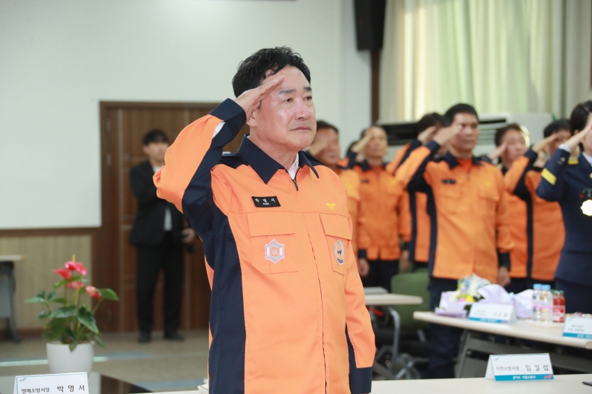 이천소방서 1일 명예소방서장 위촉식(박명서 의장)_17