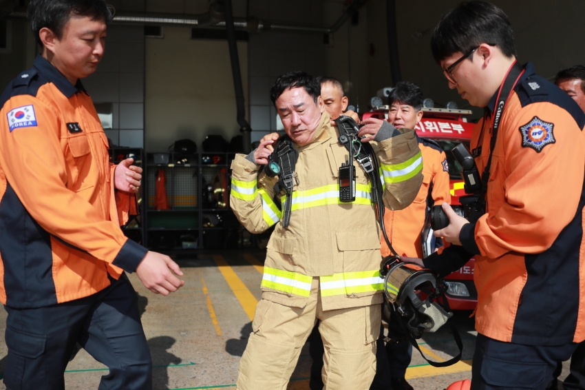 이천소방서 1일 명예소방서장 위촉식(박명서 의장)_13