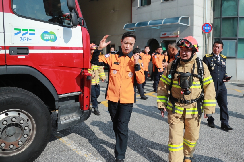 이천소방서 1일 명예소방서장 위촉식(박명서 의장)_16