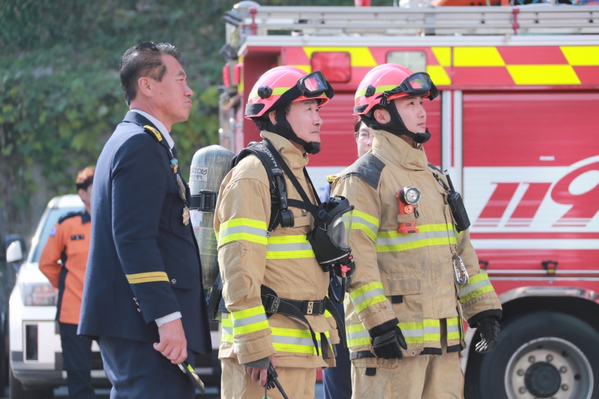 이천소방서 1일 명예소방서장 위촉식(박명서 의장)_54