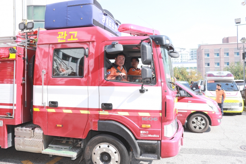 이천소방서 1일 명예소방서장 위촉식(박명서 의장)_79