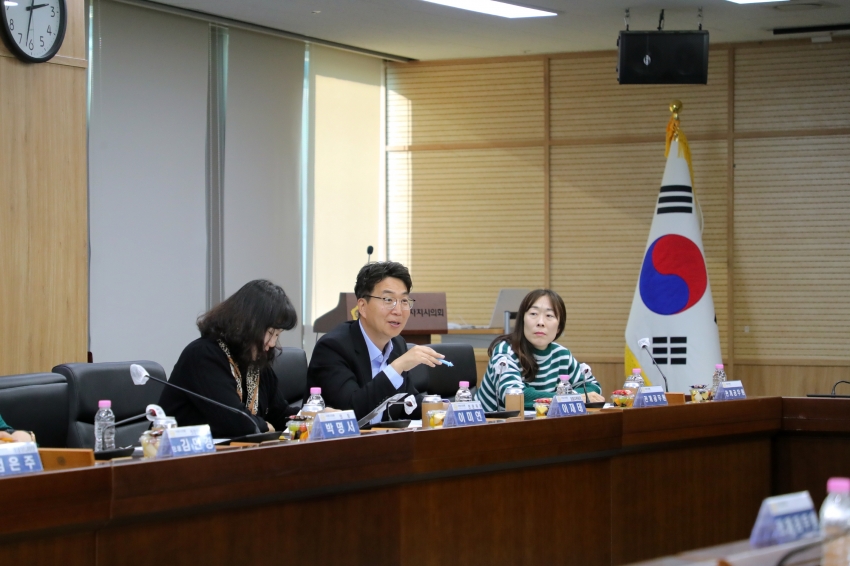 제1기 의정모니터단 정기회의 및 벤치마킹_21