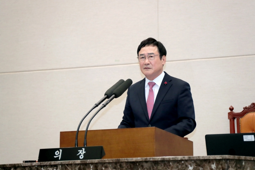 제258회 이천시의회 제2차 정례회 제1차 본회의_15