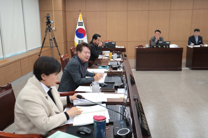 제258회 이천시의회 제2차 정례회 제1차 자치행정위원회_8