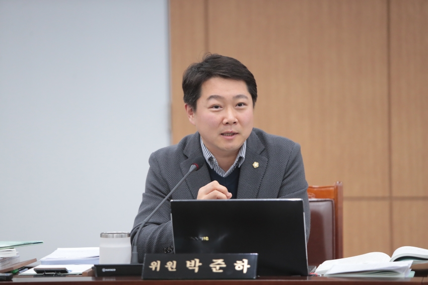 제258회 이천시의회 제2차 정례회 제1차 자치행정위원회_24