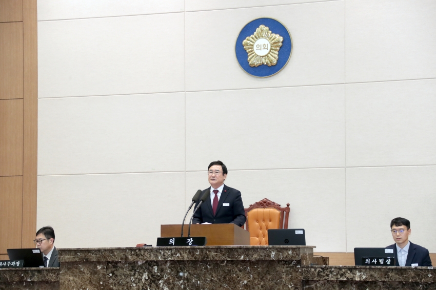 제258회 이천시의회 제2차 정례회 제2차 본회의_11