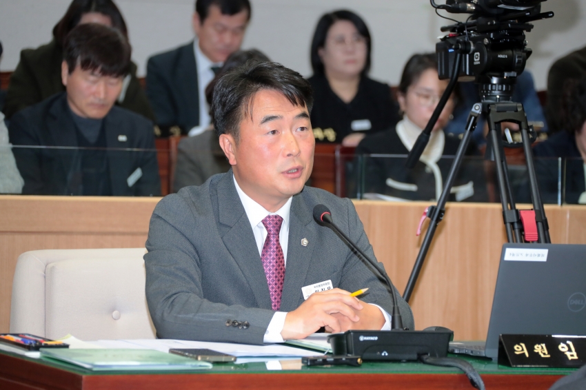 제258회 이천시의회 제2차 정례회 제2차 본회의_15