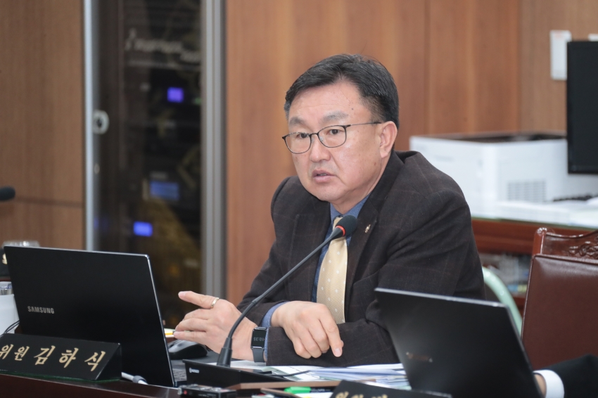 제259회 이천시의회 임시회 제1차 자치행정위원회_8