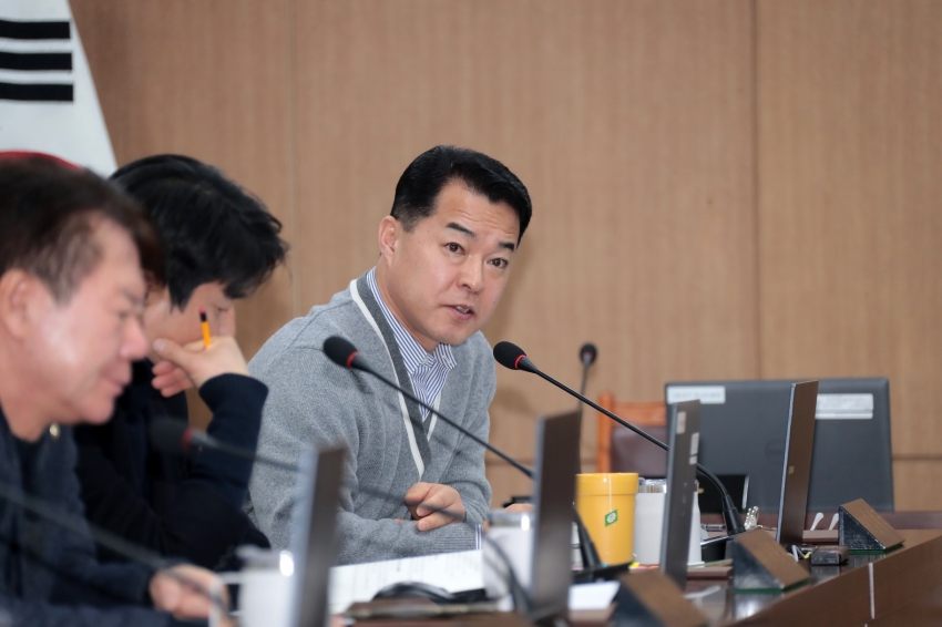 제259회 이천시의회 임시회 제4차 자치행정위원회_8