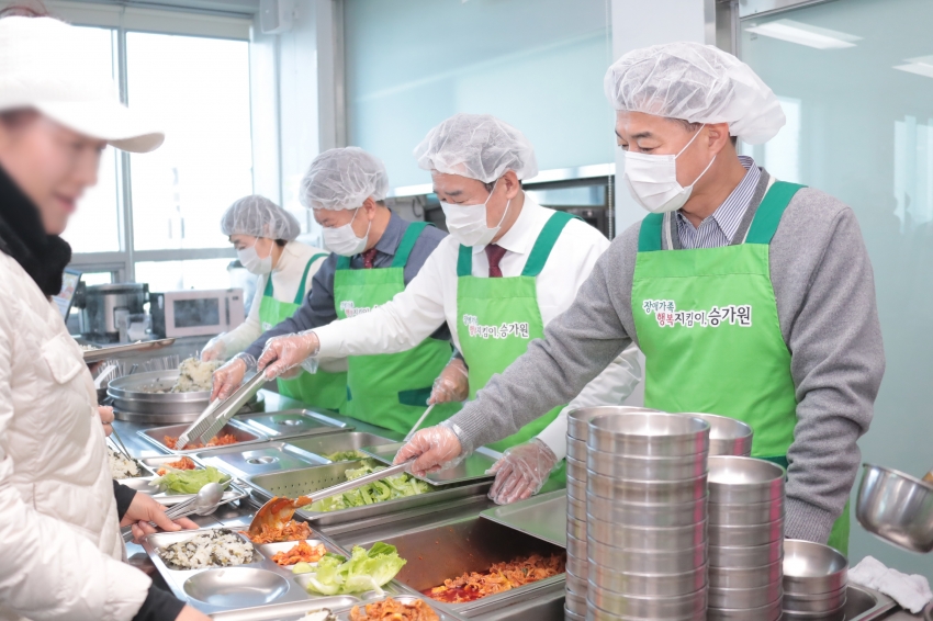 설맞이 배식 봉사_5