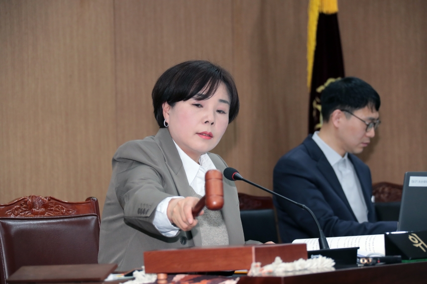 제260회 이천시의회 임시회 제1차 의회운영위원회_10