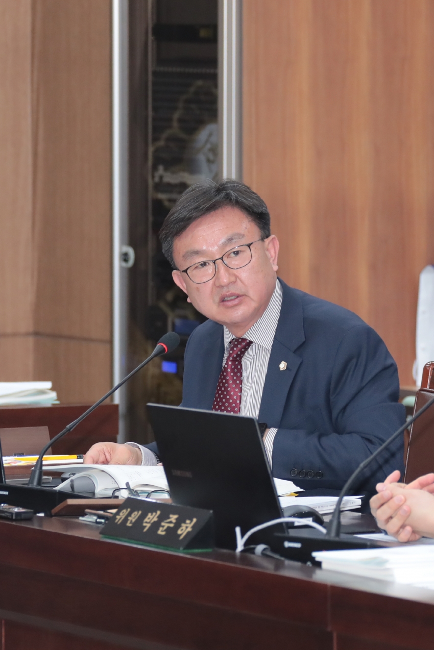 제260회 이천시의회 임시회 제4차 예산결산특별위원회_5