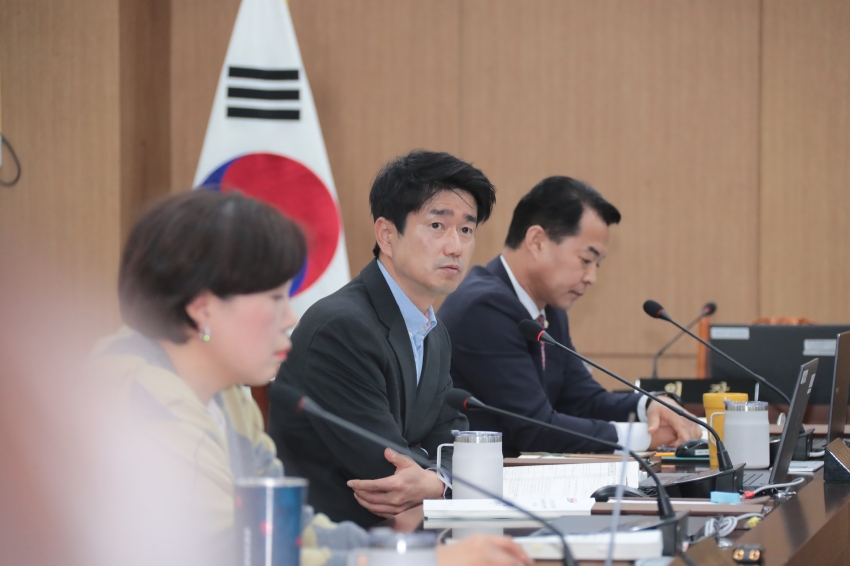 제260회 이천시의회 임시회 제4차 예산결산특별위원회_8