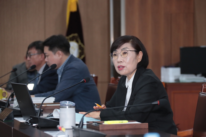 제260회 이천시의회 임시회 제2차 자치행정위원회_2