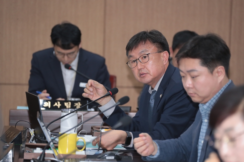 제260회 이천시의회 임시회 제2차 자치행정위원회_6