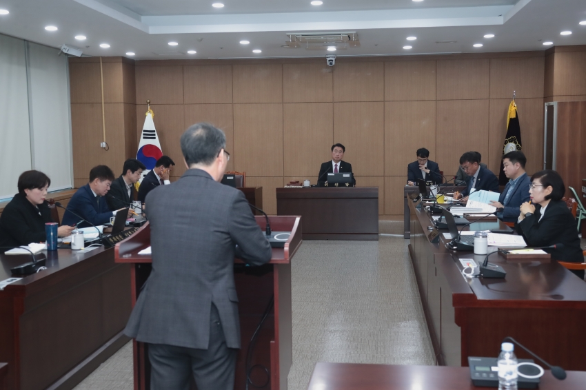 제260회 이천시의회 임시회 제2차 자치행정위원회_7