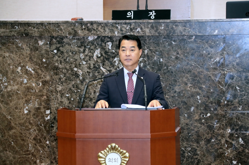 제260회 이천시의회 임시회 제2차 본회의_12