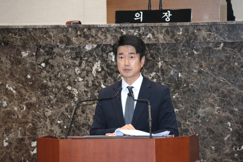 제260회 이천시의회 임시회 제2차 본회의_17