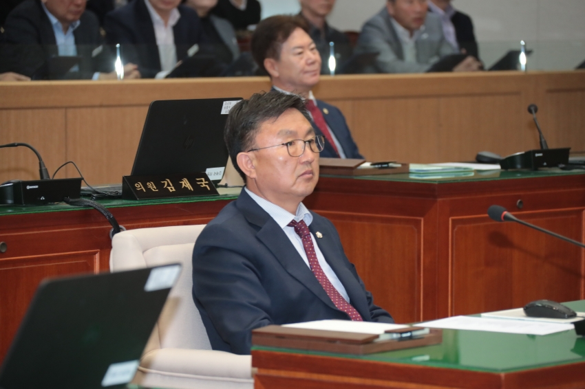 제260회 이천시의회 임시회 제2차 본회의_25