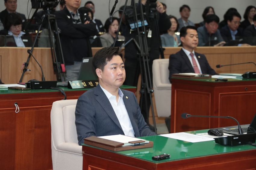 제260회 이천시의회 임시회 제2차 본회의_28