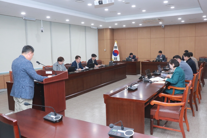 제260회 이천시의회 임시회 폐회중 의회운영위원회_2