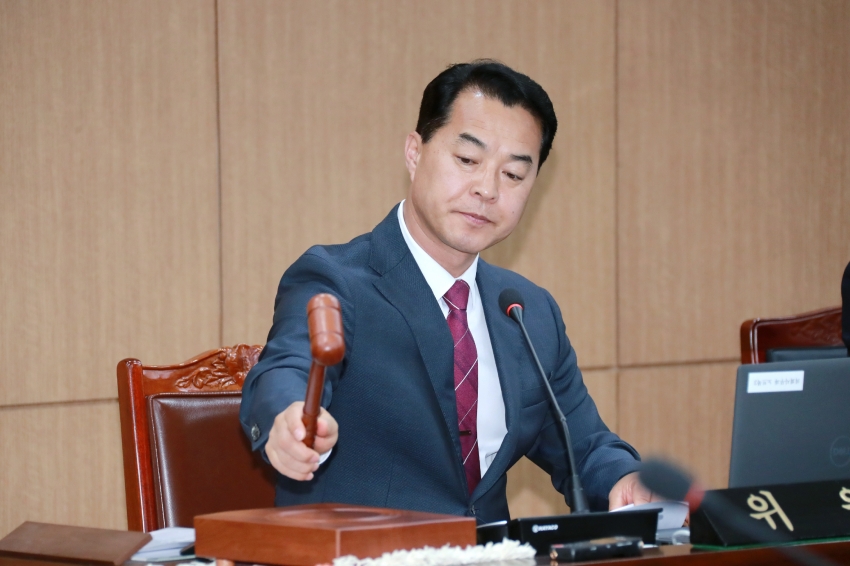 제260회 이천시의회 임시회 폐회중 의회운영위원회_1