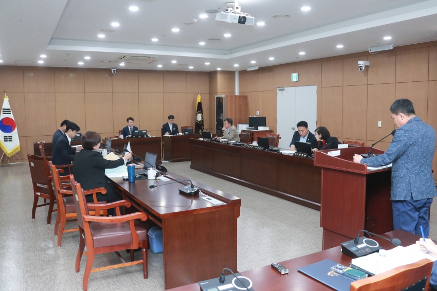 제261회 이천시의회 임시회 예산결산특별위원회_1