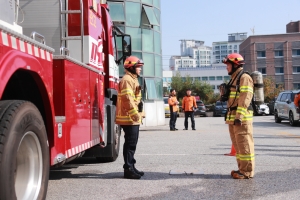 이천소방서 1일 명예소방서장 위촉식(박명서 의장)_48